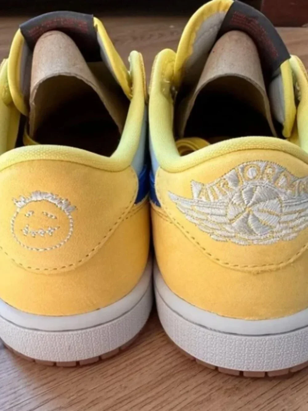 NWT Nike Air Jordan 1 Low OG x Travis Scott “Canary” Sneakers
